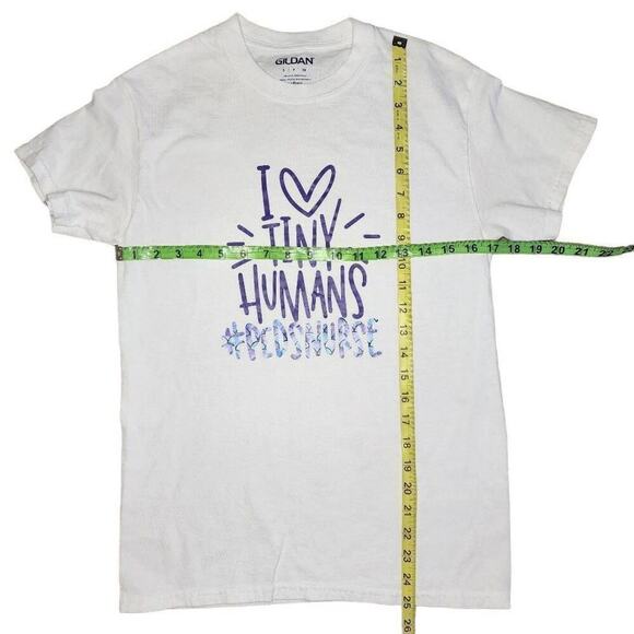 Gildan Women Tops, White "I Love Tiny Humans" Pediatric Nurse Tee T-Shirt, Sz S - Picture 4 of 9